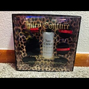 Juicy Couture Beauty Blender/Brush Set+ BONUS❗️